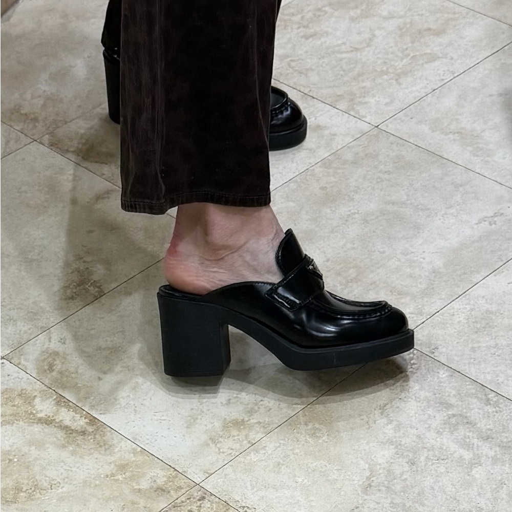 Prada Black Glossy Women's Mule Loafers - Picture 11 of 11